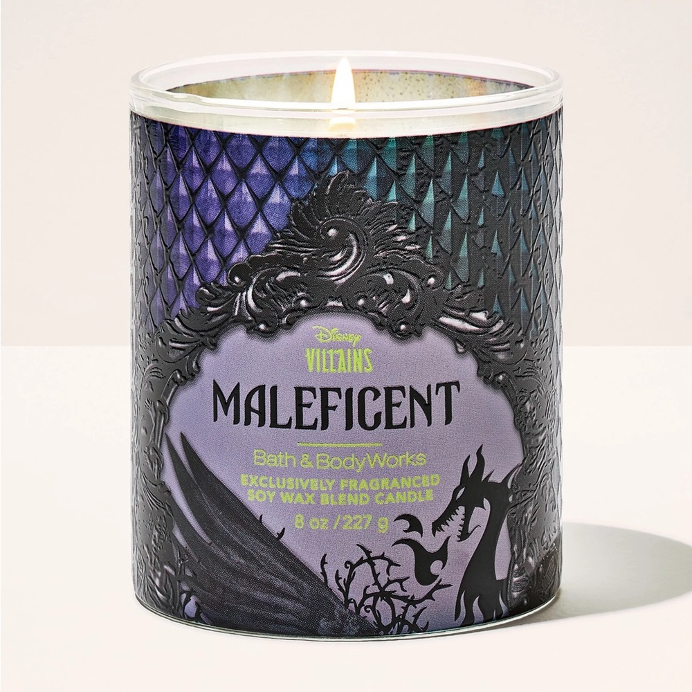 •Maleficent’s Midnight Flame• Single Wick Candle